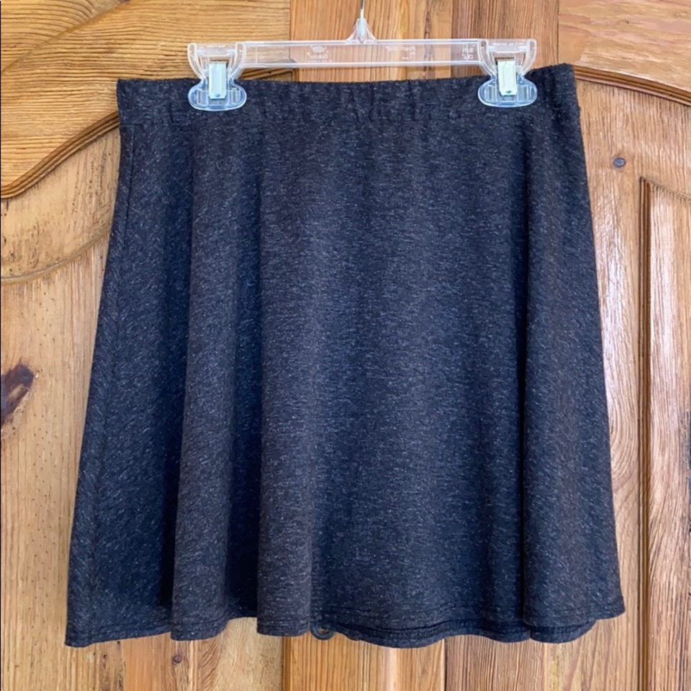 Nollie charcoal gray t-shirt skirt